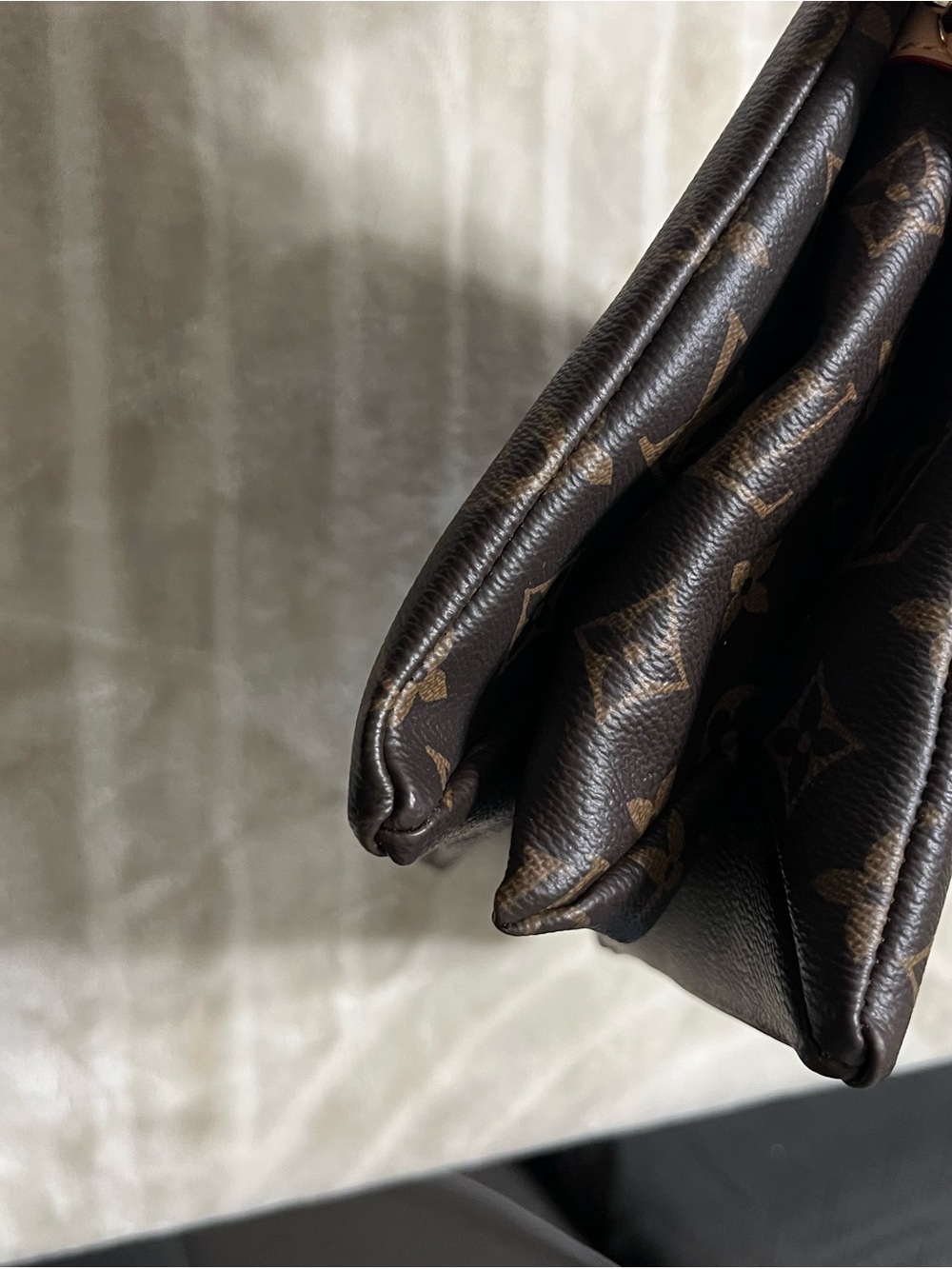 Louis Vuitton Brown Monogram Canvas Messenger with Adjustable Strap - Picture 12 of 13